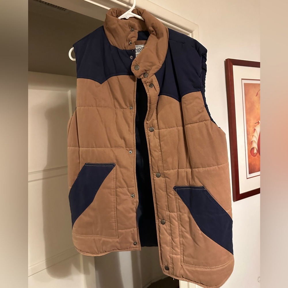 Men’s vintage style vest with plaid size medium